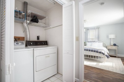Laundry Room (Washer/Dryer)