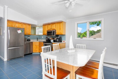 44 Greenbrier Rd