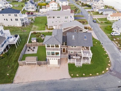 1  Beautiful 5 bedroom house with double deck, fenced in yard with fire pit and spectacular Ocean views