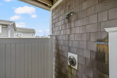 Outdoor shower