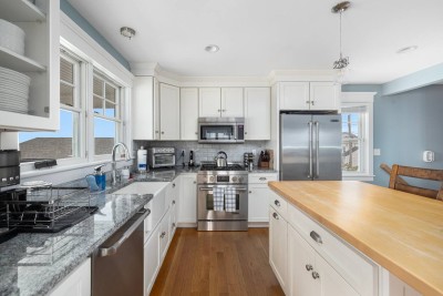 1007 Matunuck Beach