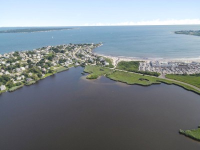 Beautiful Bonnet Shores, Kelly Beach and Weqage Pond.
