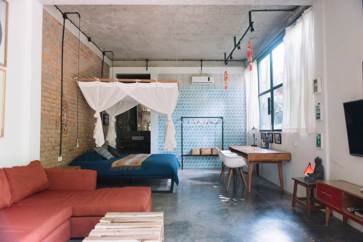 Flow Room — view 4