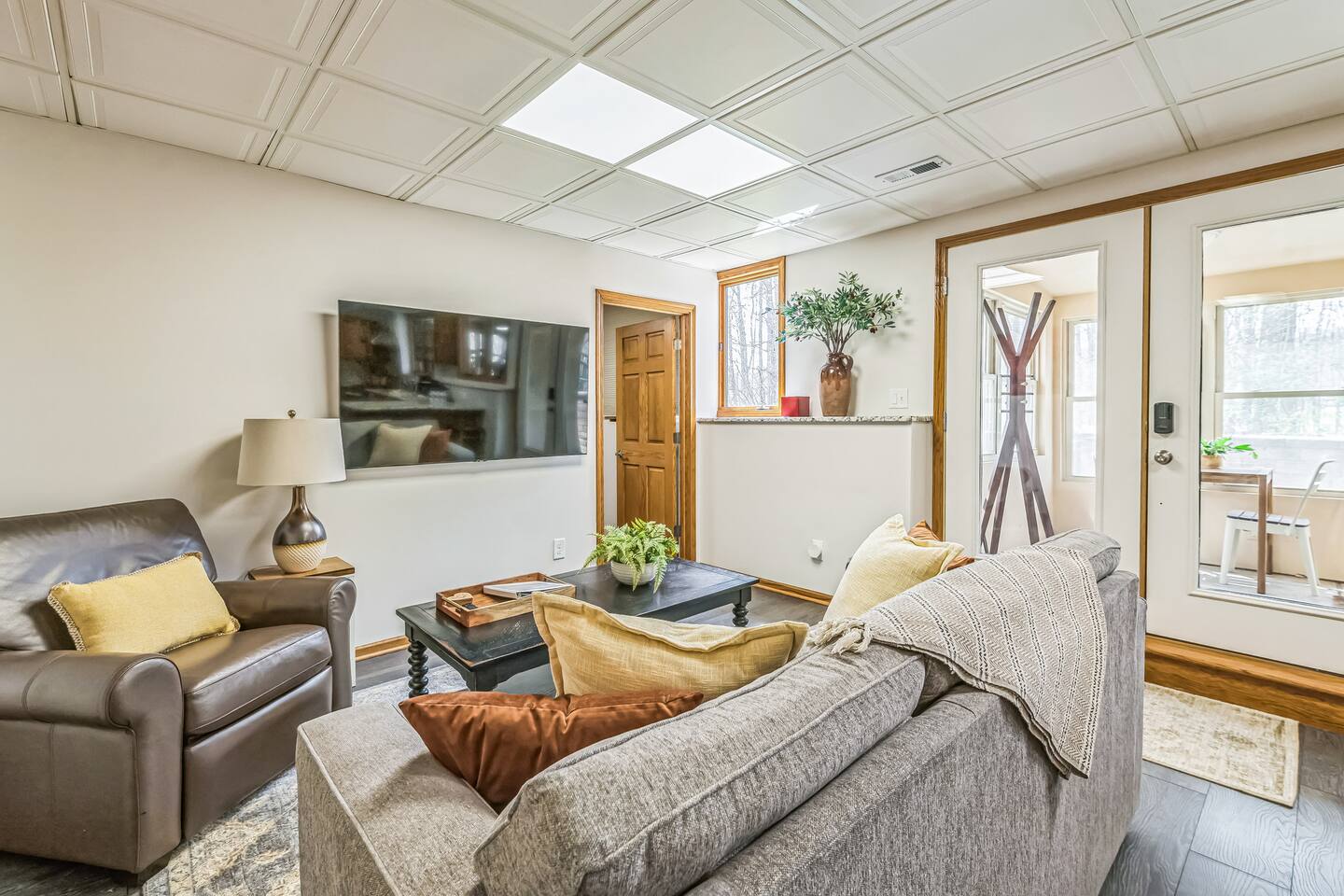 Creekside Cozy 3BD • Near Dunes or Corporate Stay