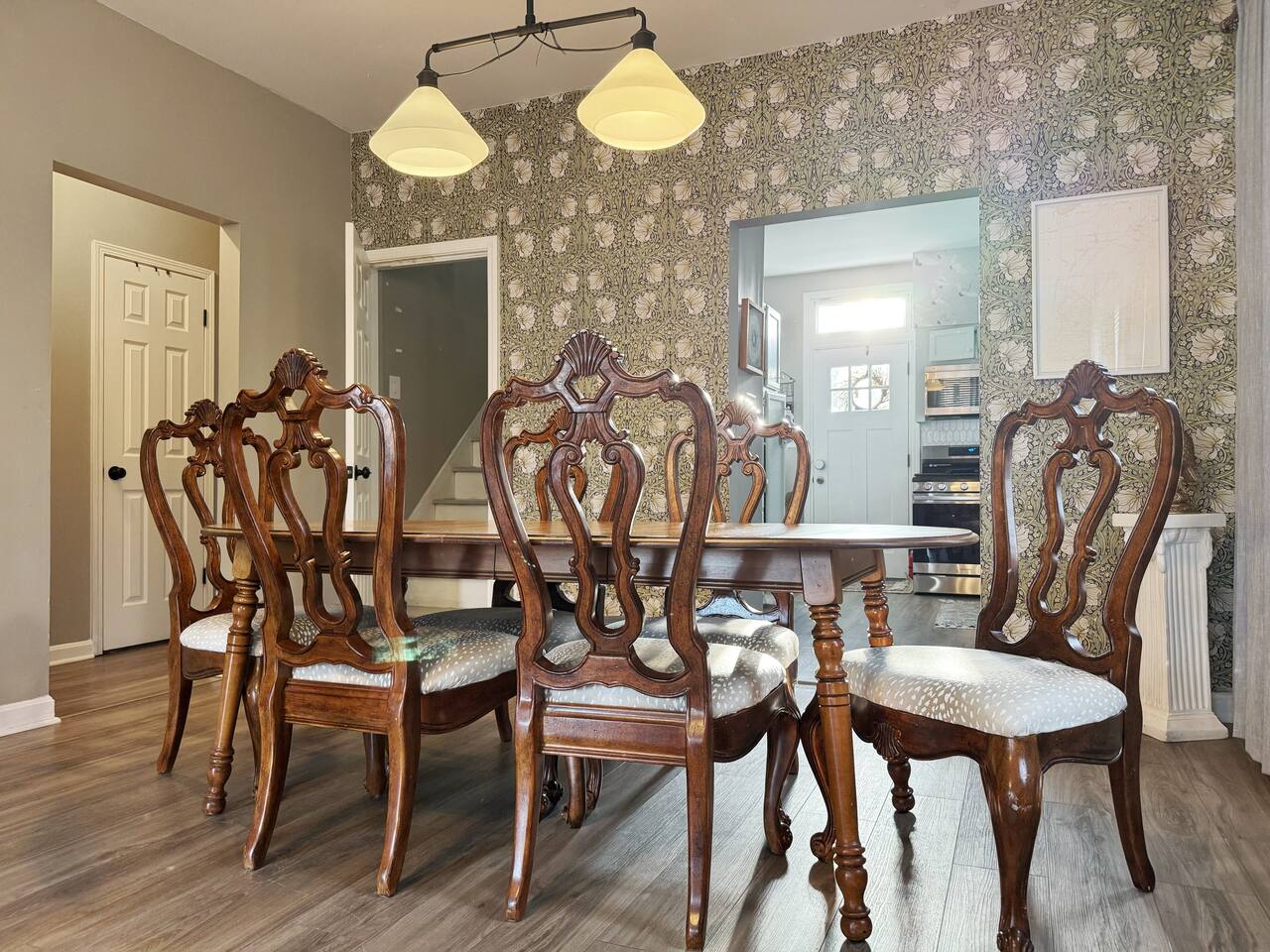 Weinbach Home | 4BD/1BA Home near UE