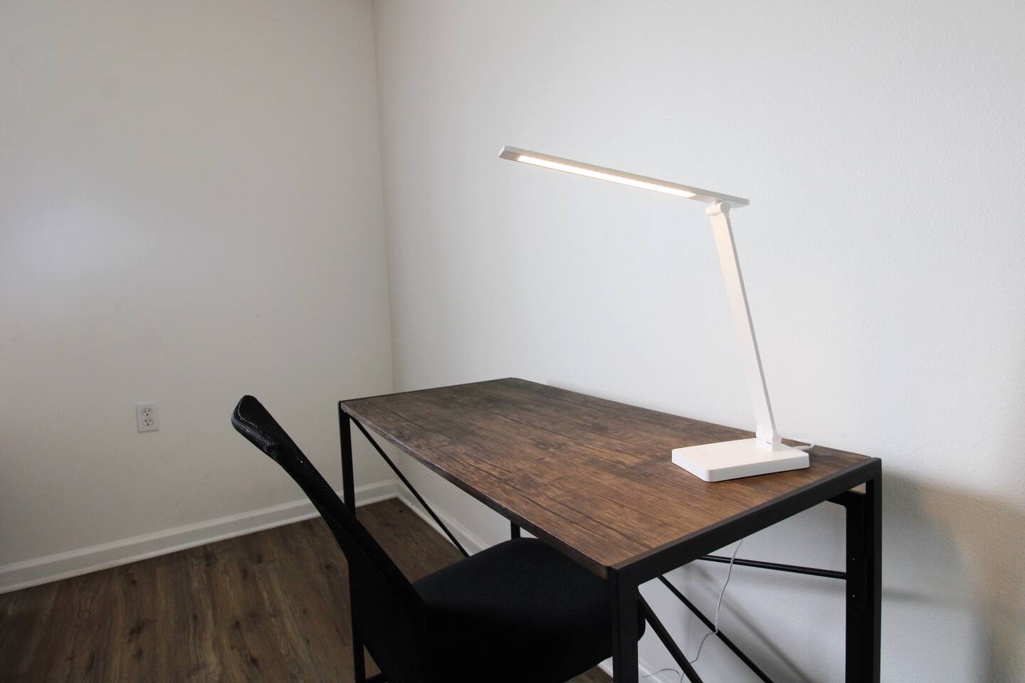 Spacious, Private 1/1 Apartment- Unit 3A