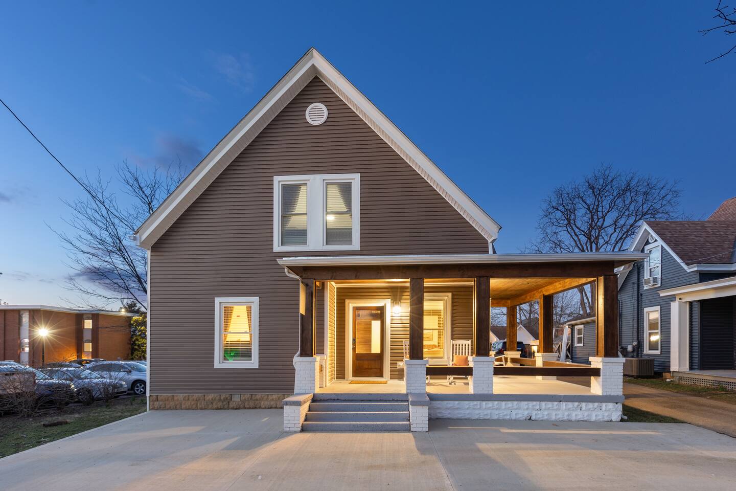 The Luxe/Pickleball/Basketball/ Hot Tub/Horse Park - Holiday Home