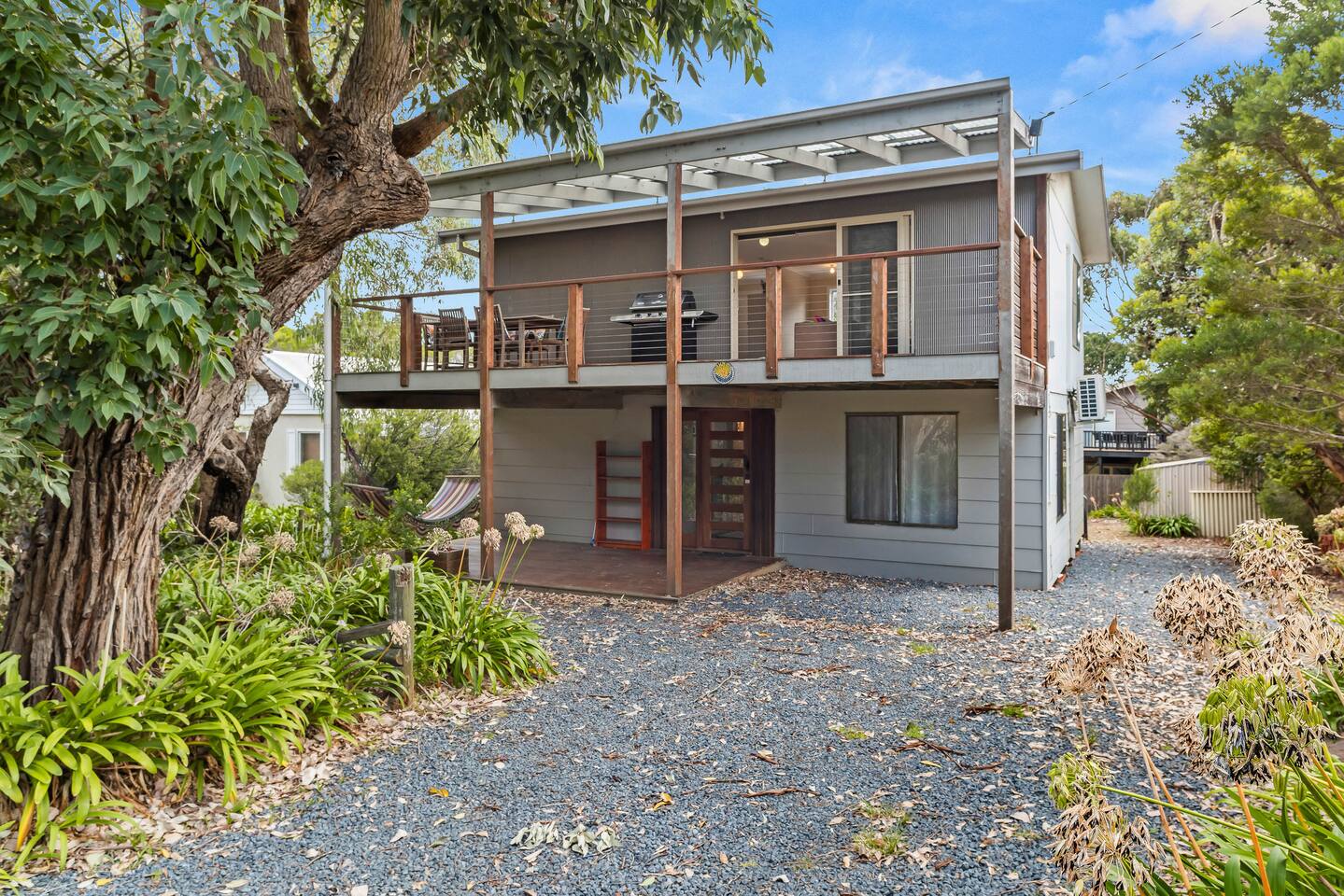 Island Treetops by Ready Set Stay