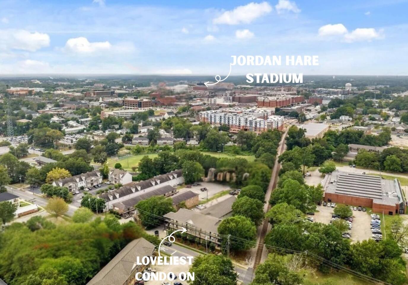 Ross Street | Walk Everywhere | 2 Bedroom - 3 Beds