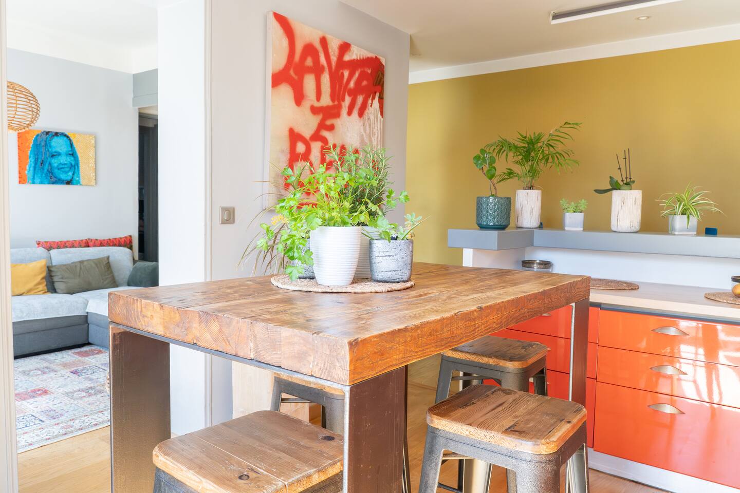 64m2- Stationnement Facile - Saint Charles