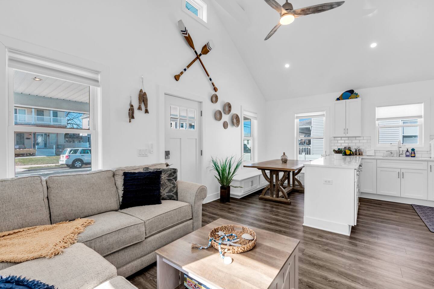 202 15th Ave Unit #1 (Front)