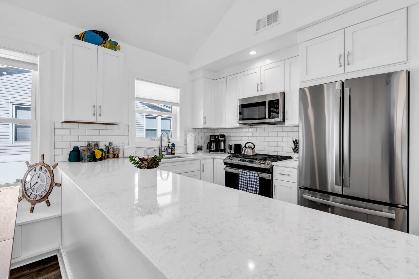 202 15th Ave Unit #1 (Front)