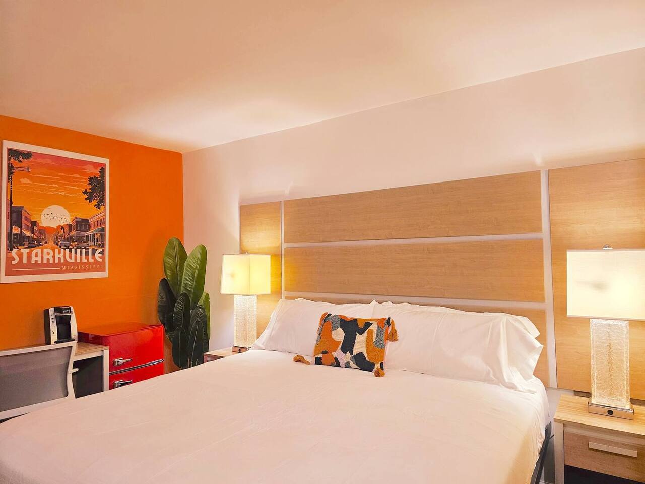 MSU King Deluxe Room Downtown