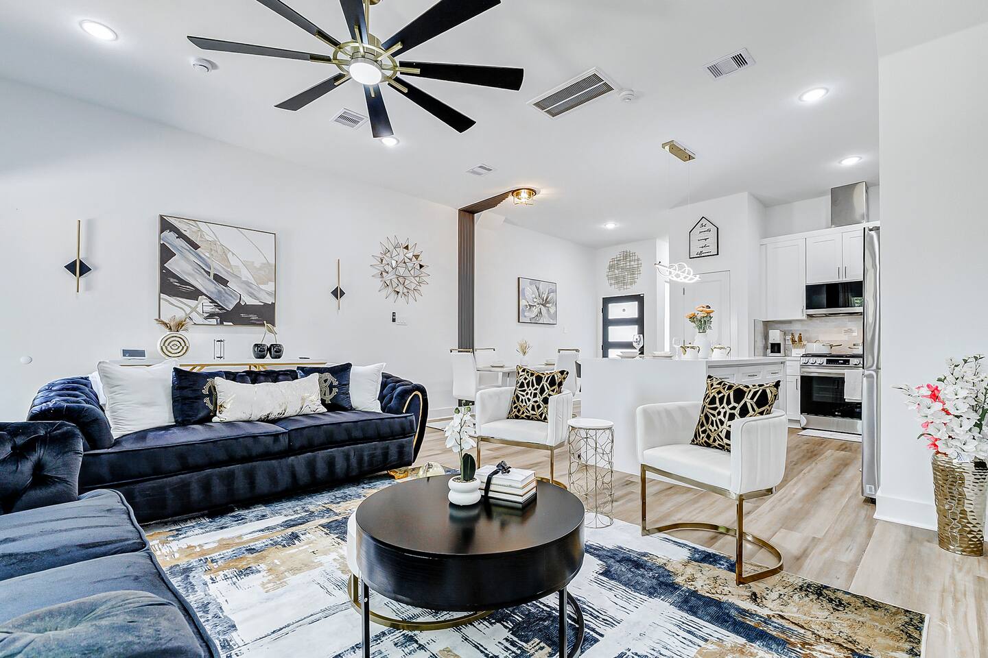 Houston Staycation Retreat | NRG | Med Center | EV