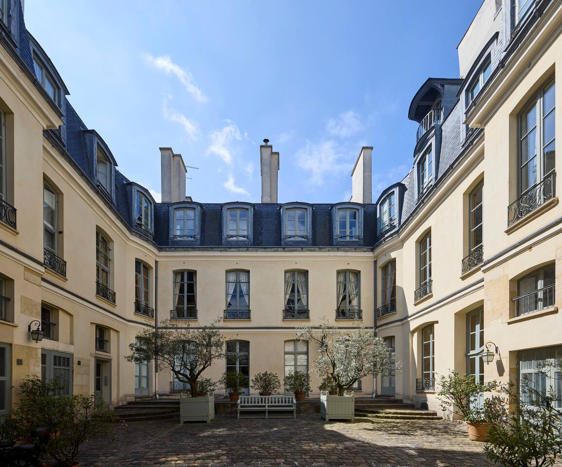 Un 1-Ch/1-SdB Confortable- Place des Vosges - Apartment