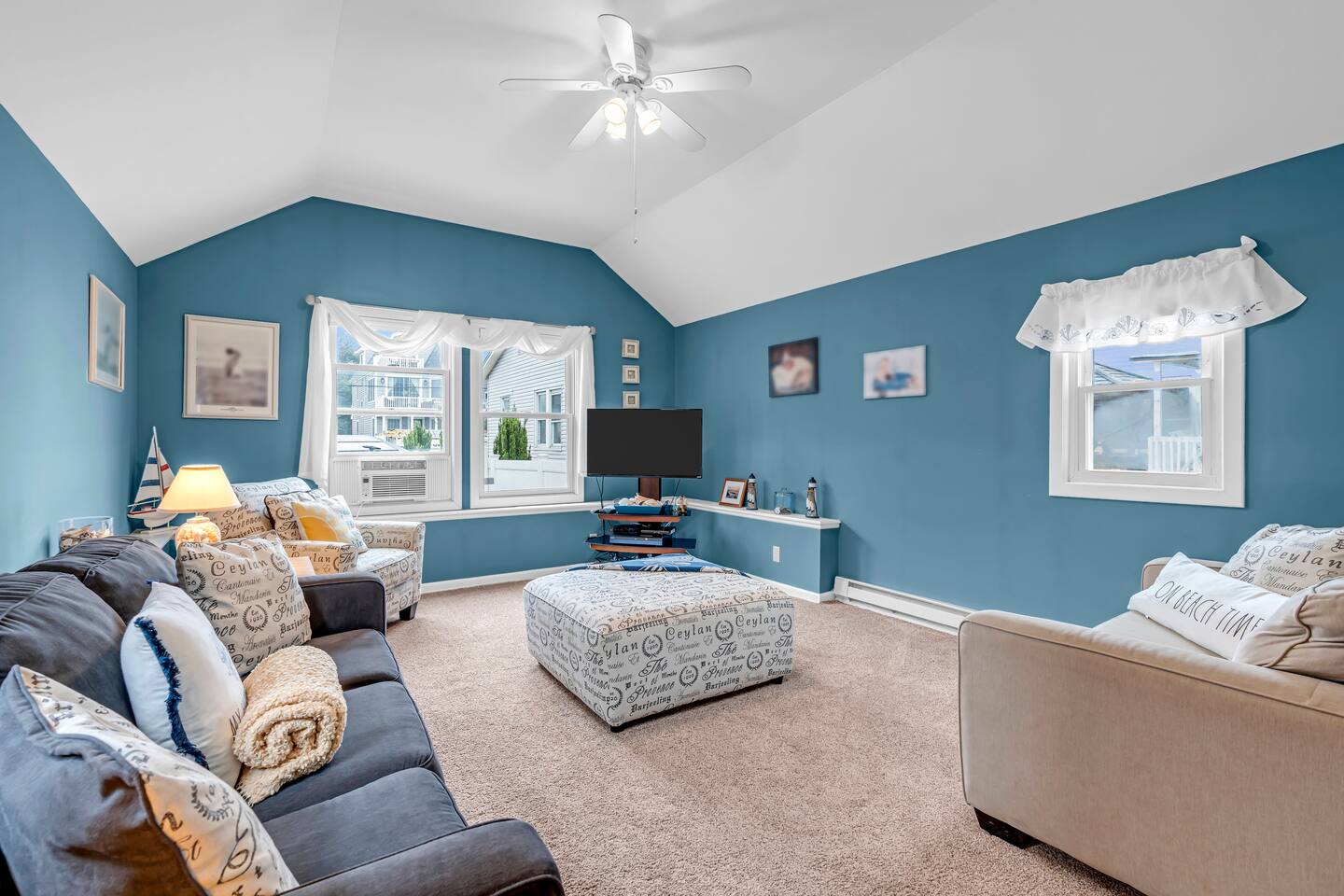 202 15th Ave Unit #2 (Back)