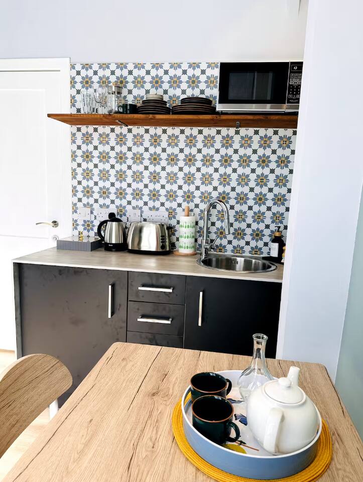 Luxury Modern Studio l Central Edinburgh l Pet Friendly — photo 3