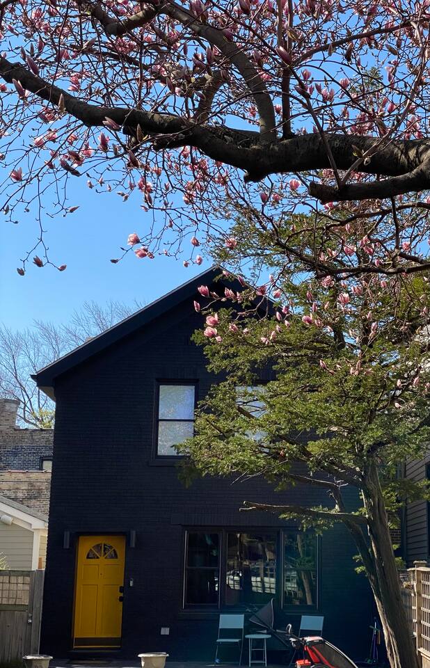 Roscoe Village Family Hideaway