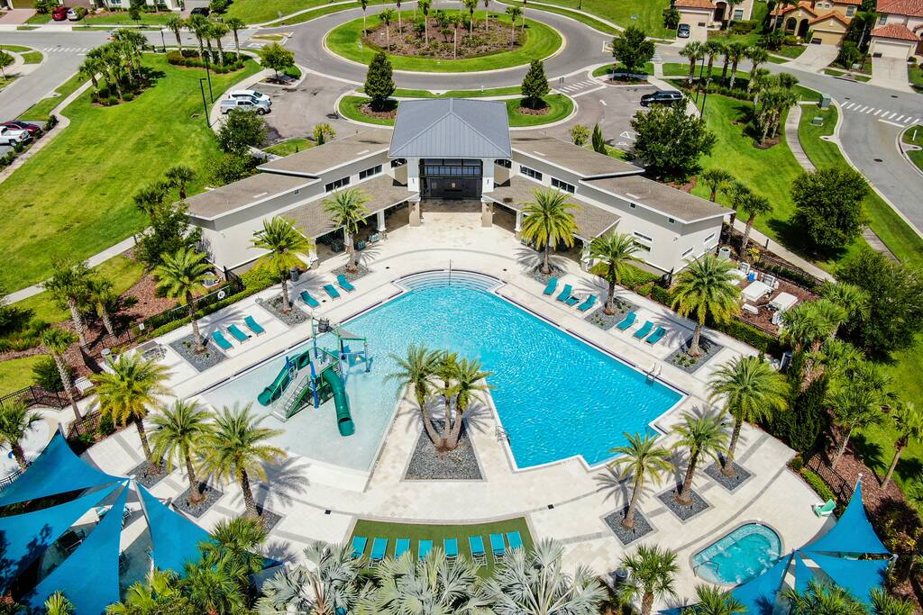 Family Fun Villa 8 Bedrooms/ 6 Baths