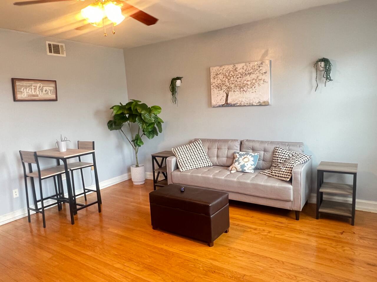 Spacious 2BR Near Bus Stop | Parking Available