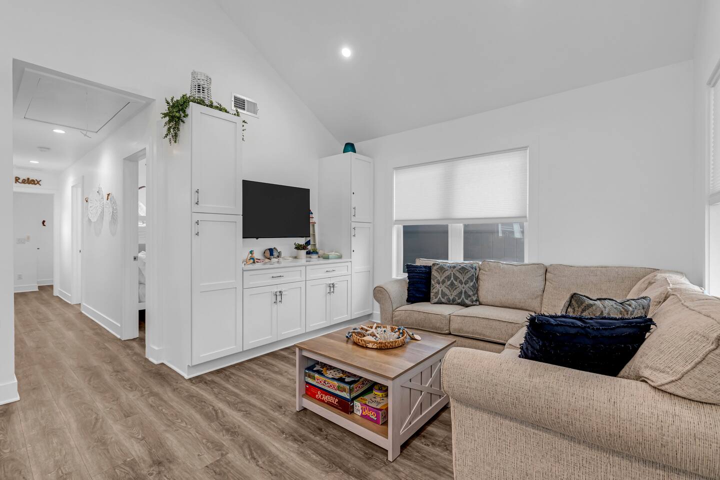 202 15th Ave (whole property)