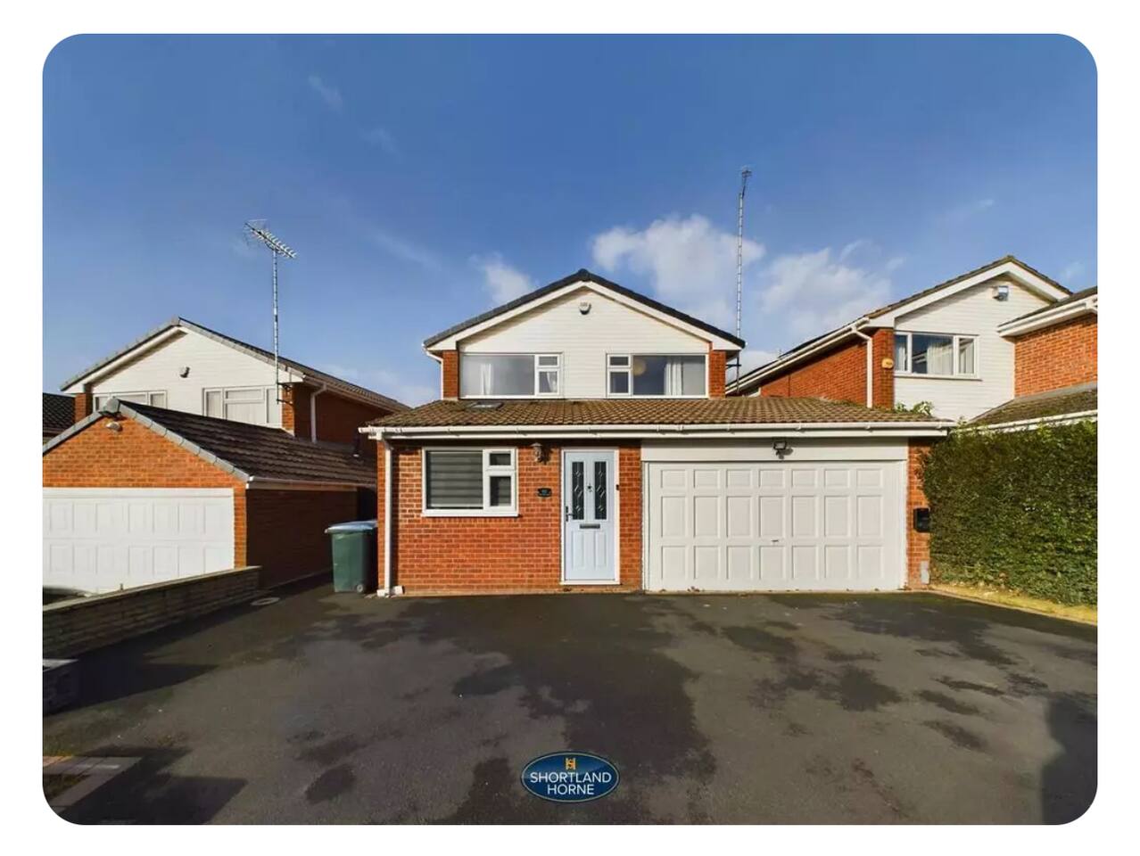 #46 Sleeps 10. 4 bdr 2 bath The Lux Park Paling