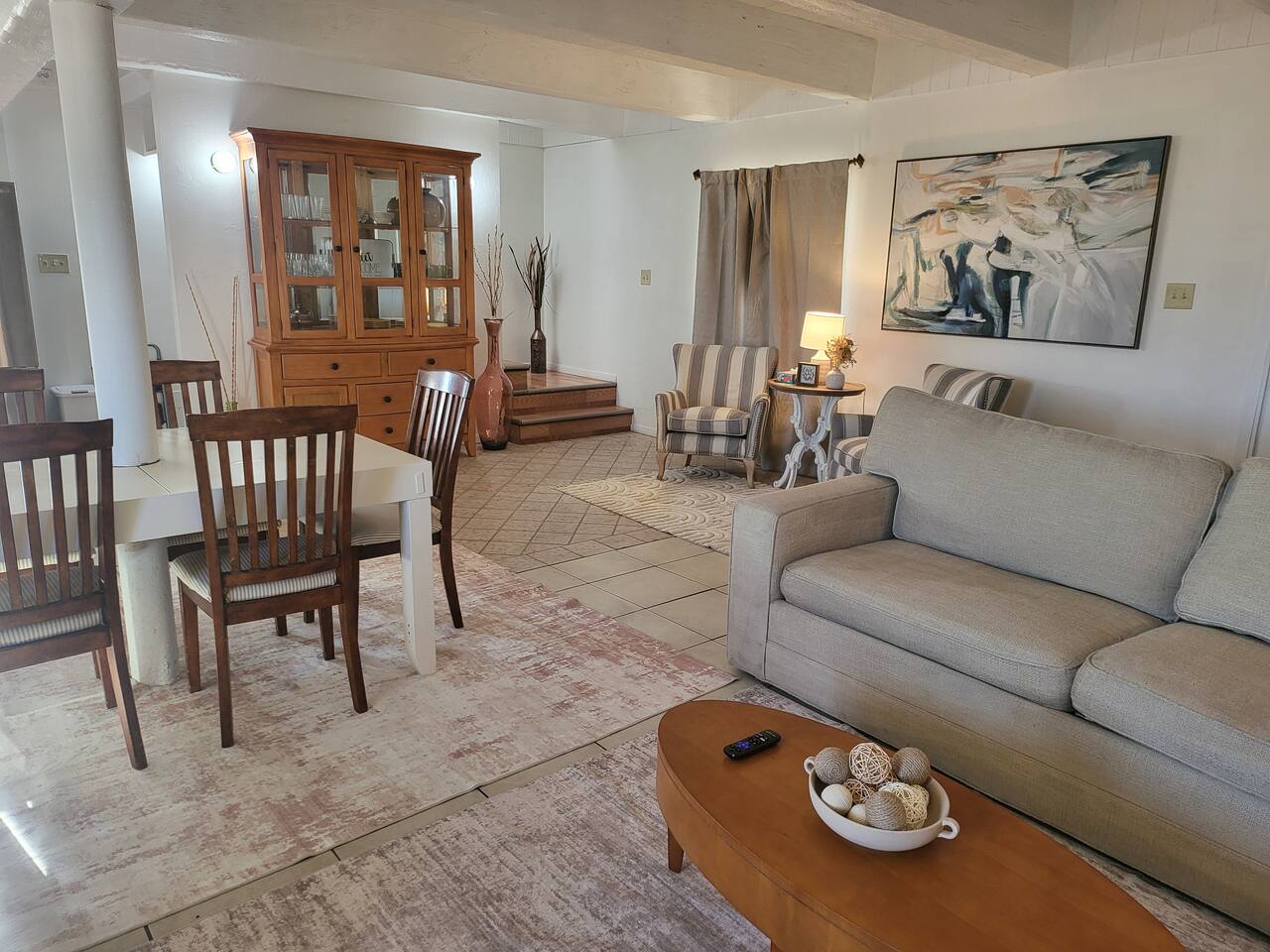 Wi-Fi, Smart TVs, Central Local