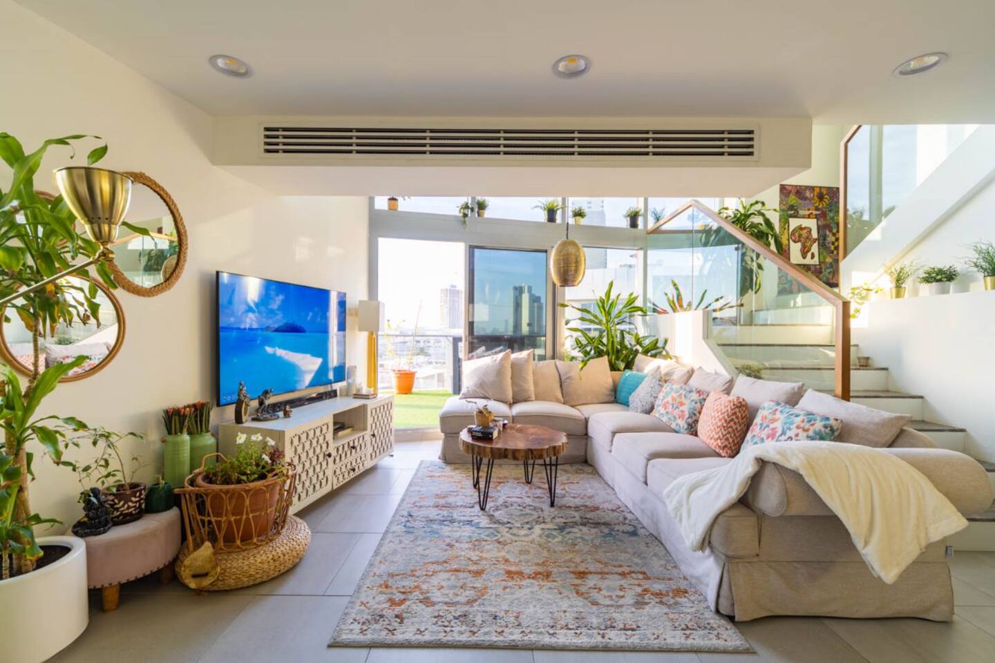 ASHRI Rustic African Loft| JVC