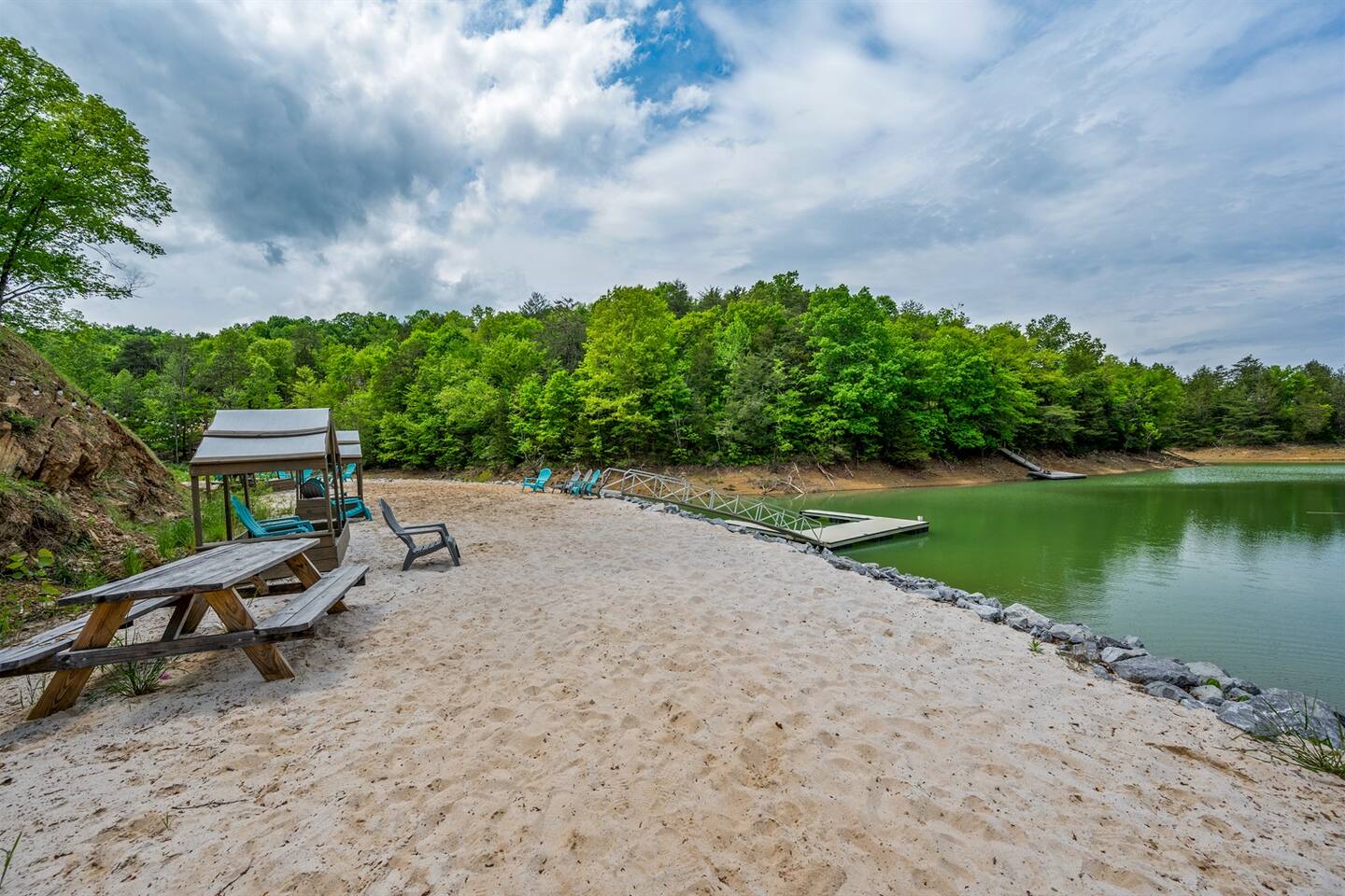 Cozy Lake Cabin! +Pet Friendly +Game Loft!