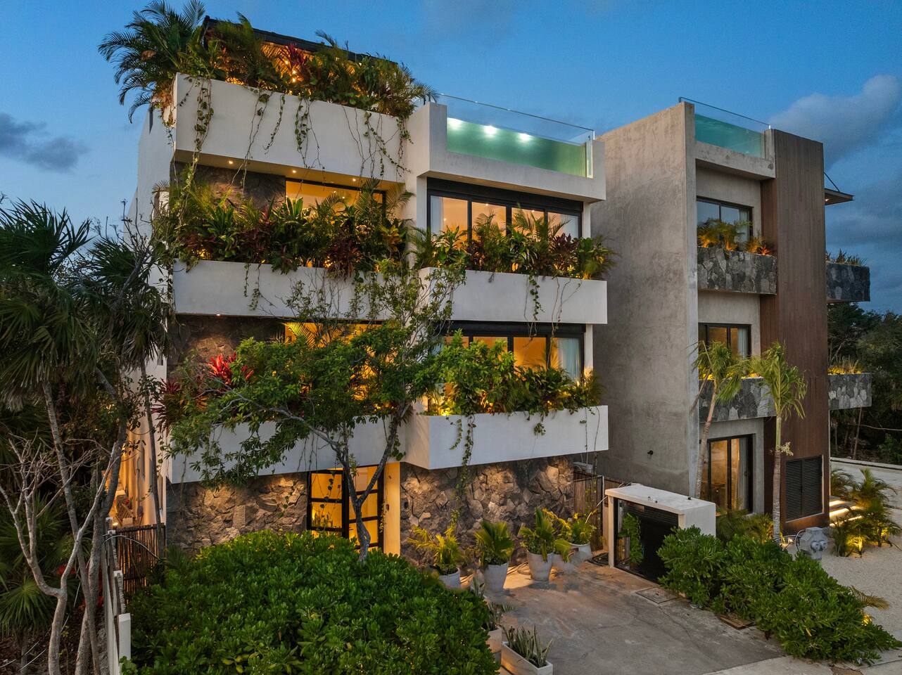 ¡Enorme Villa de LUJO en las Ruinas! 9 Camas/2 Albercas/Gimnasio