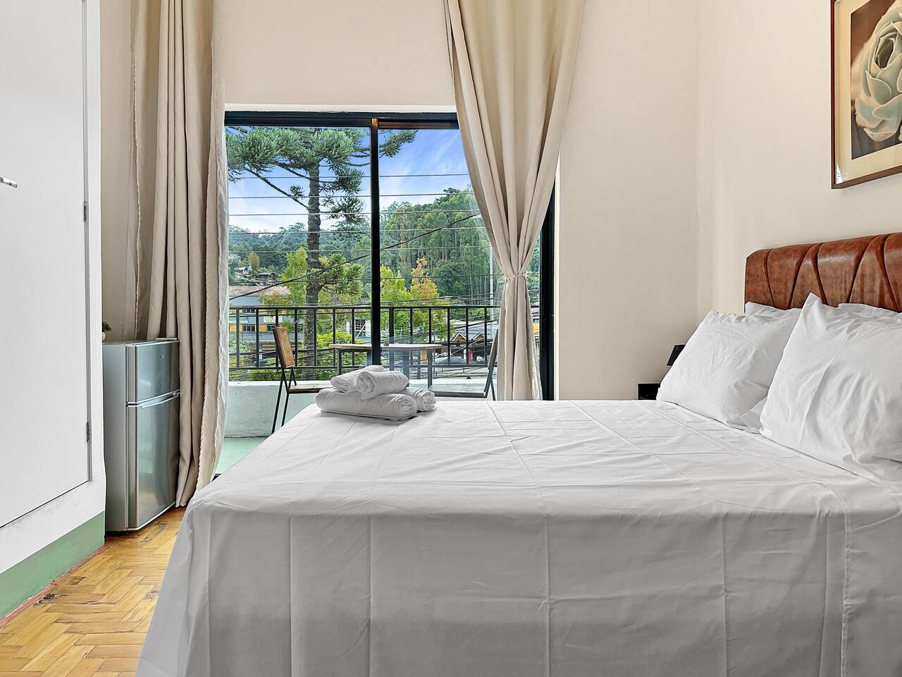 Varanda - WiFi - Campos - Centro Comercial - Quarto