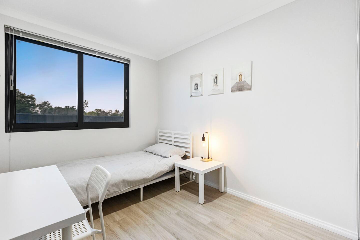 Professional Single Room 6 | Walk to Curtin Uni