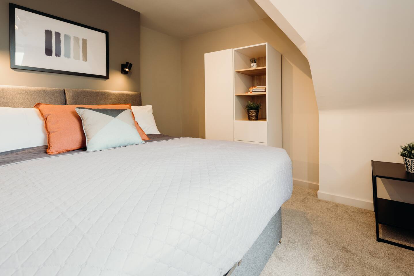 #44 Victoria Apartment 3, 1 Bedroom