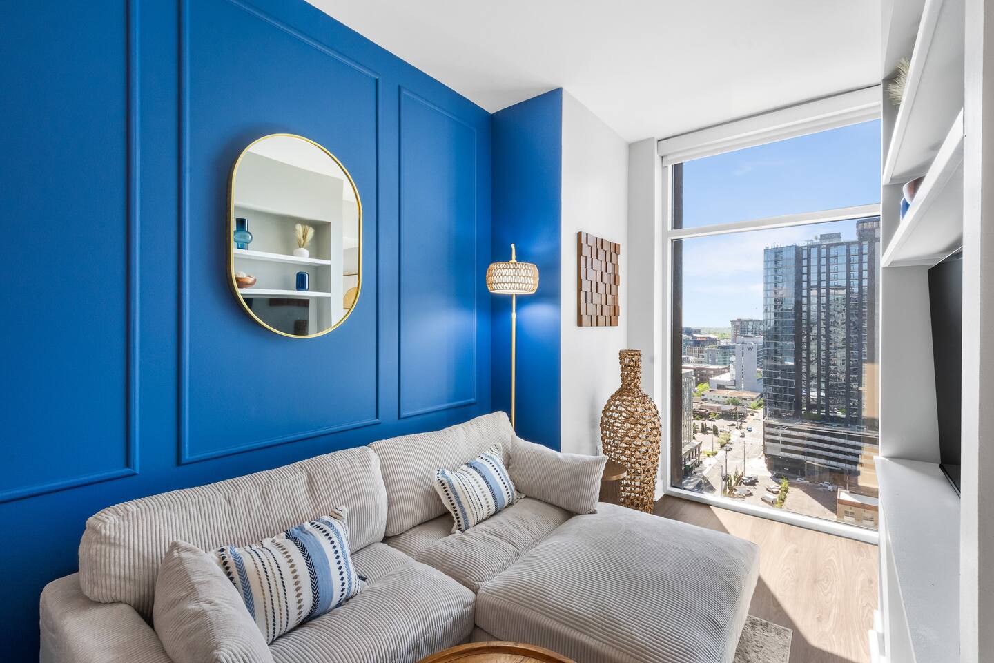 High-Rise Gulch Studio On Broadway