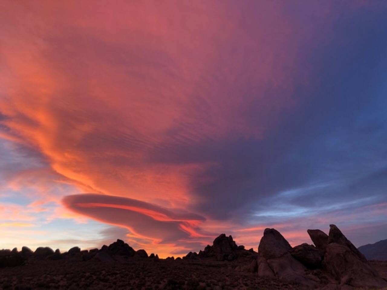 Magical property w/ HOT TUB in the Alabama Hills