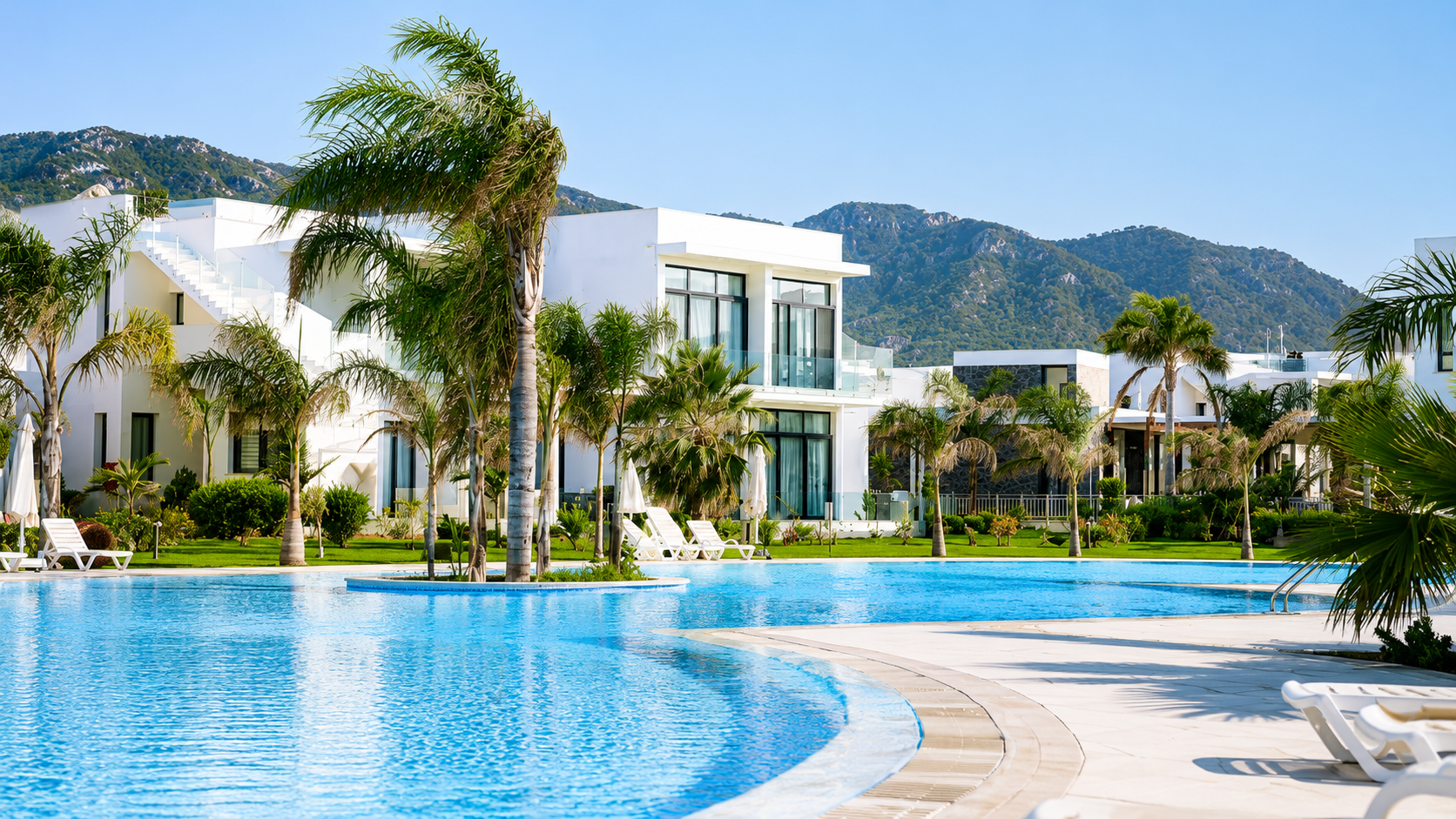The Resort | Spa & Pool · Terrace · Mountain View · Beach