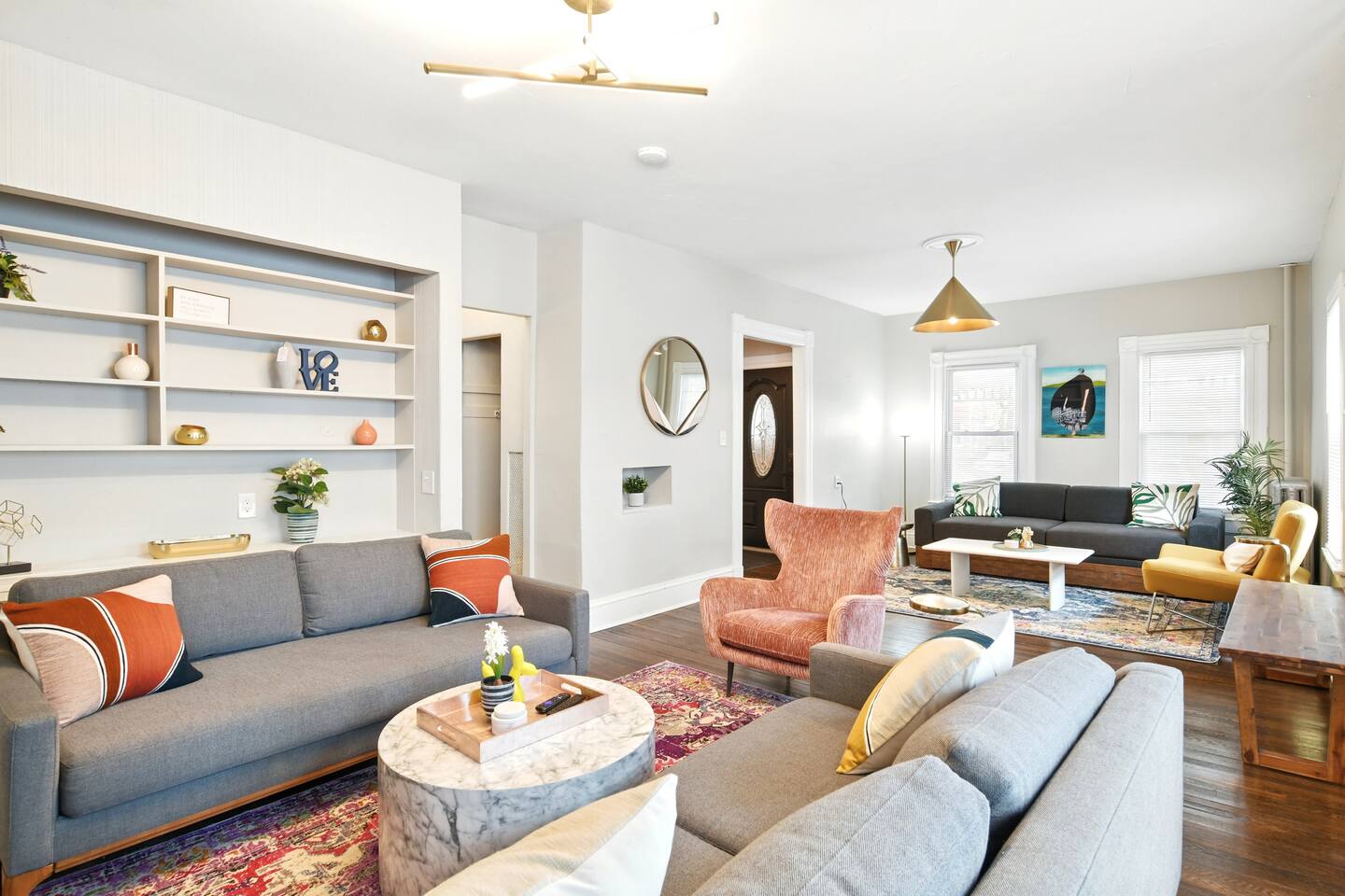 Elegant 7BR 2.5Bath Victorian Gem | Sleeps 16+