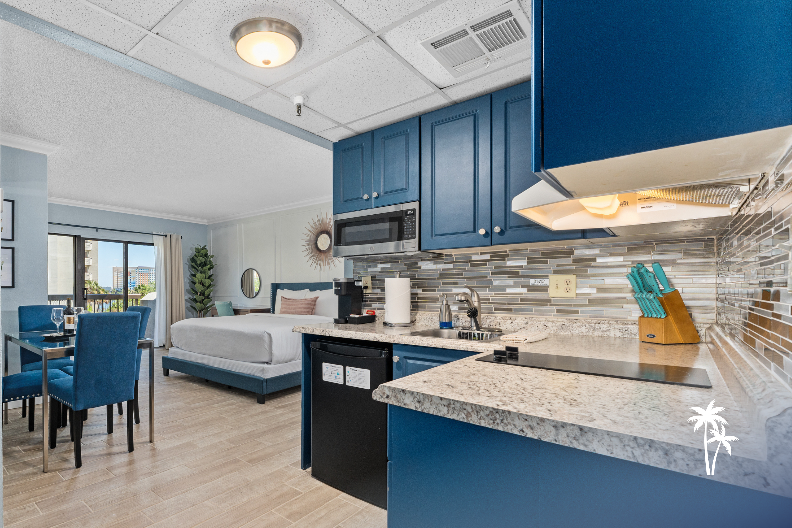 Garden View King Studio, 3rd Floor (Deluxe)