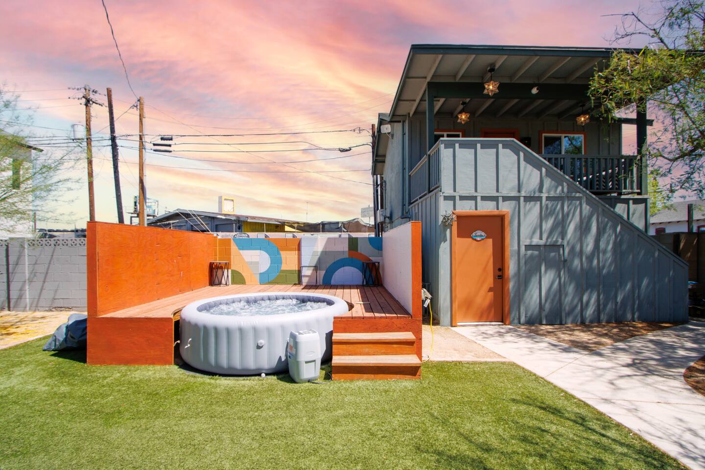 Charming*NEW*Retreat, Prime Location 1 Mile to DT - Double Room