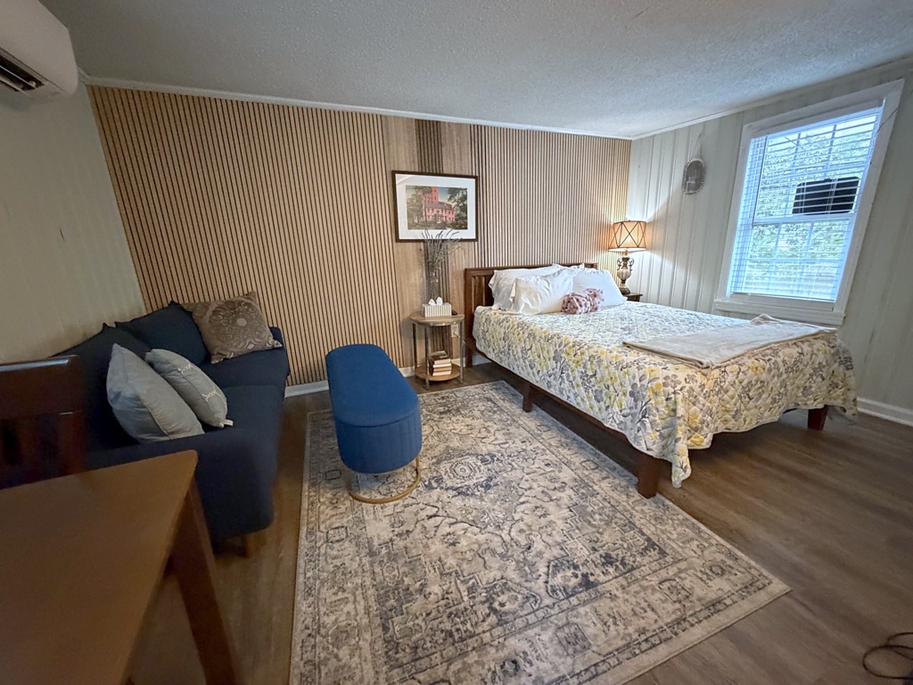 Pet-Friendly Carriage House • Heart of Savannah