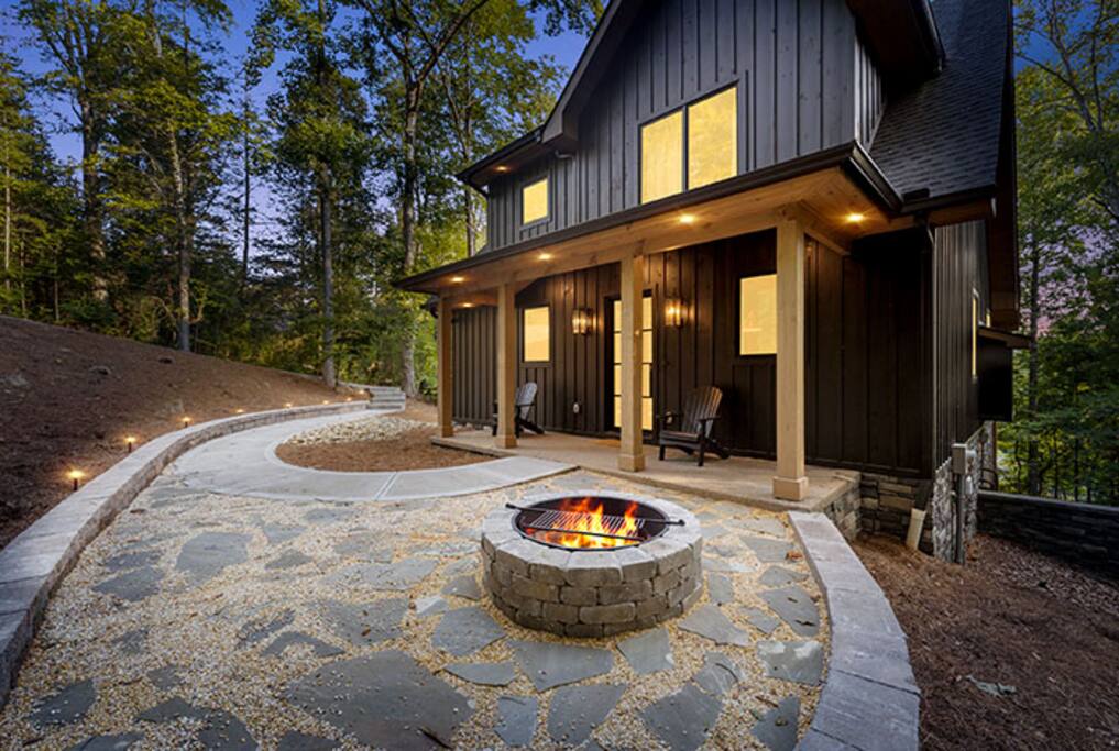 Modern Cabin G'burg+Private Indoor Pool+Hot Tub