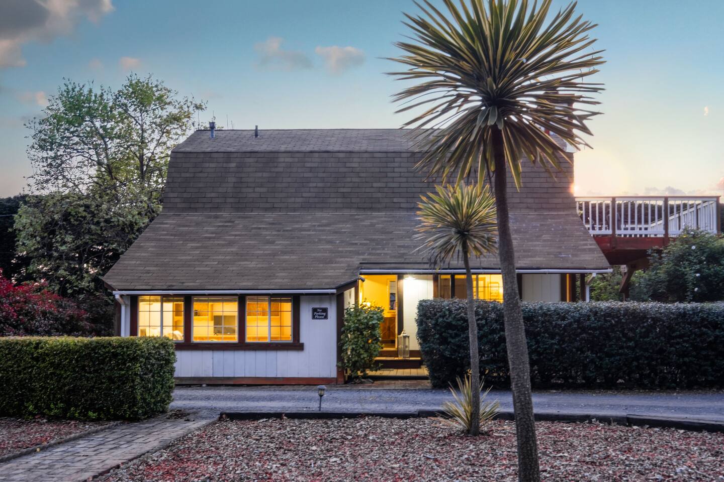 Every great stay starts with a beautiful welcome.