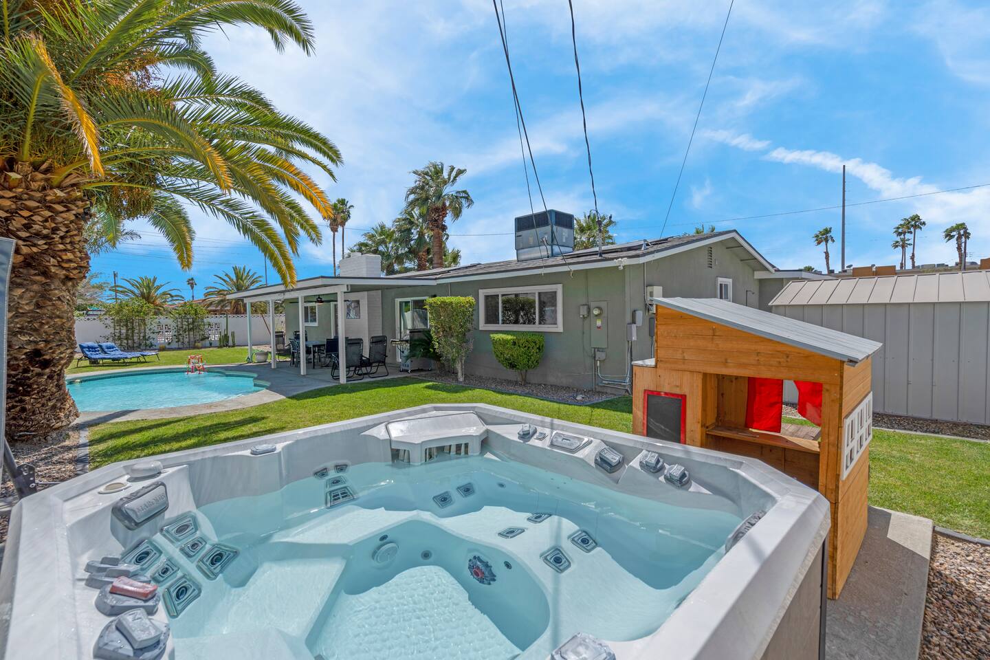 UNLV | Strip | Pool | Hot Tub | BBQ | Sunrise Hosp