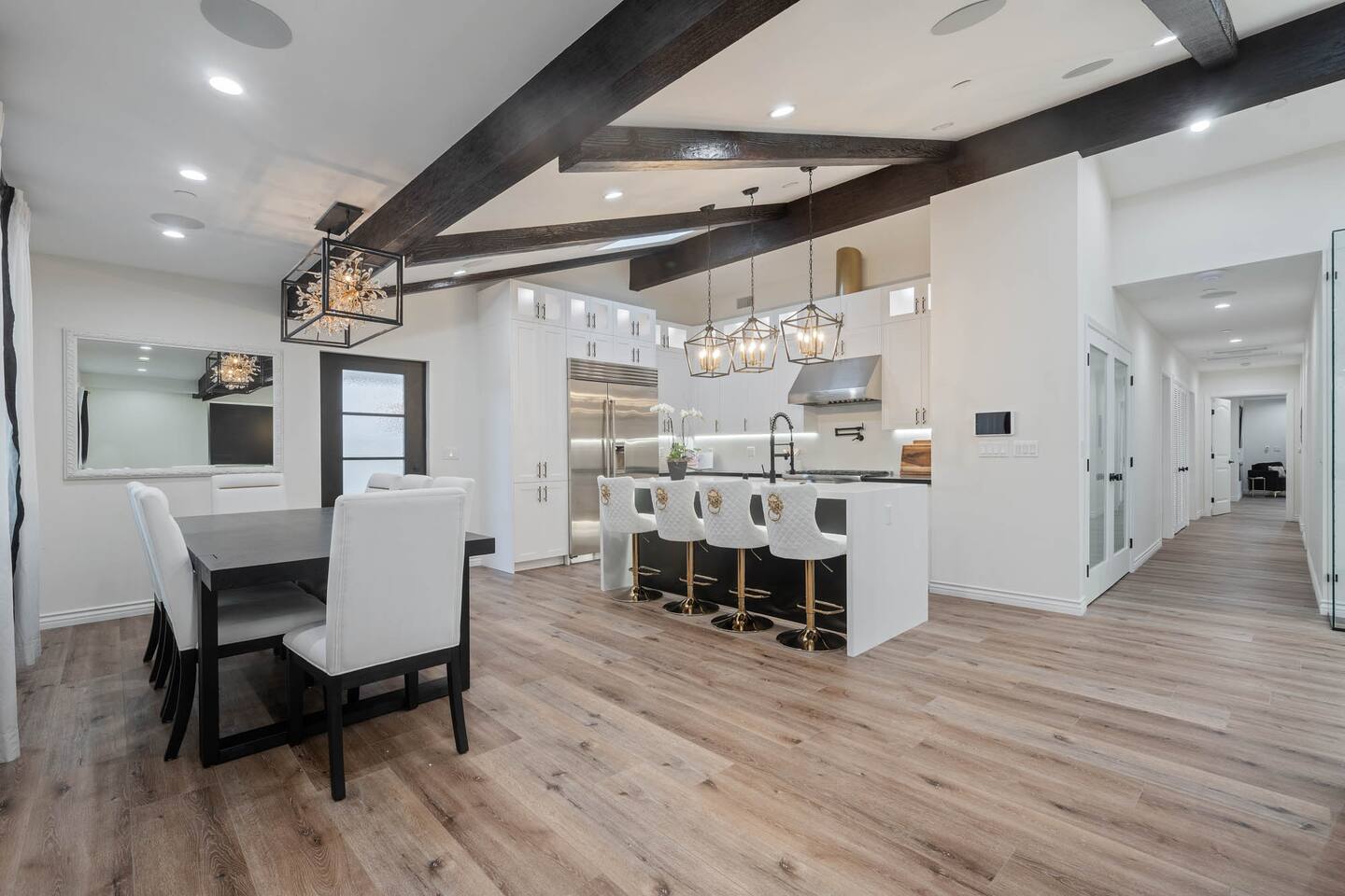 183 Modern Luxury Living in Burbank - Main House