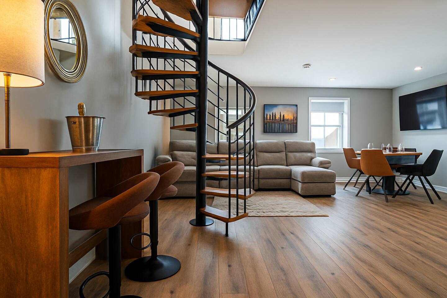 Portrush 3BR Skylight Suite | Walk to Beach & Food