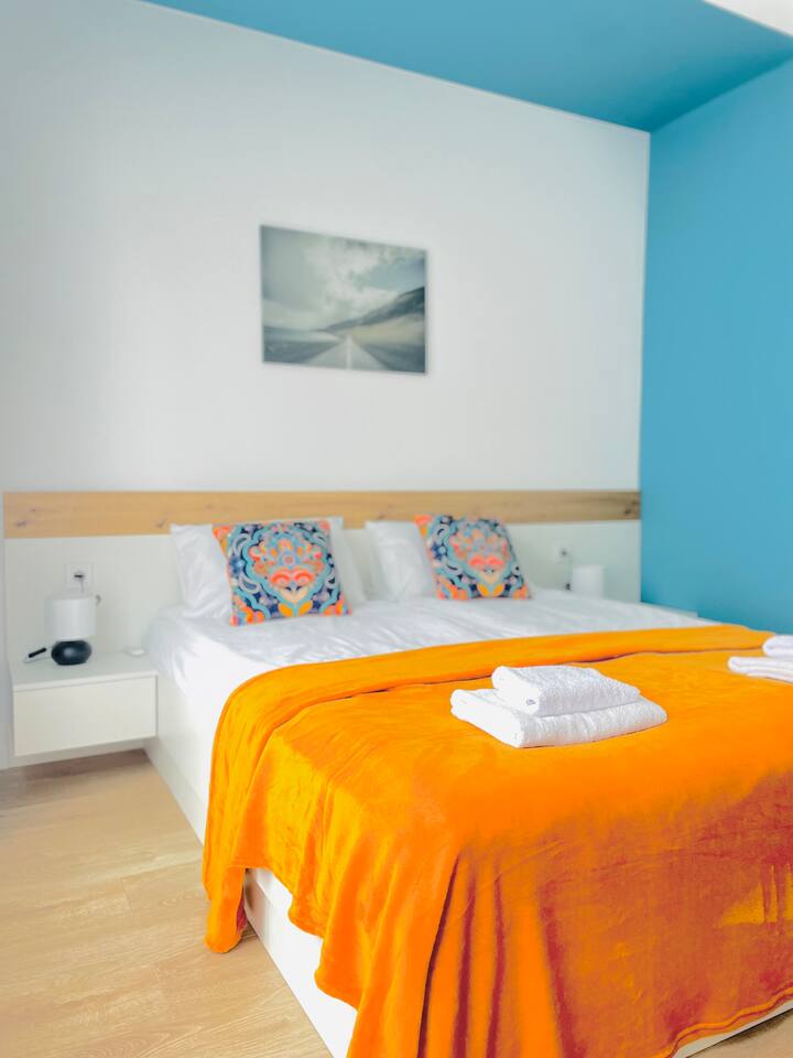 Luxurious apartment 1BDR by Top Kvartiri Ltd