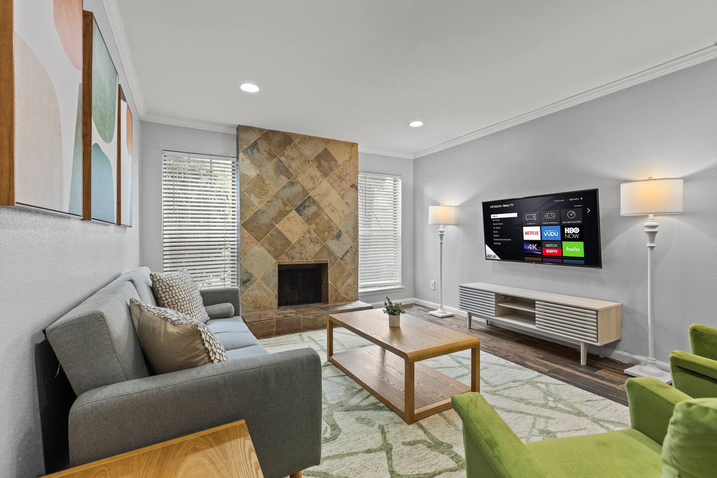 Stylish & Comfy | King Bed | Near Love Field | DT