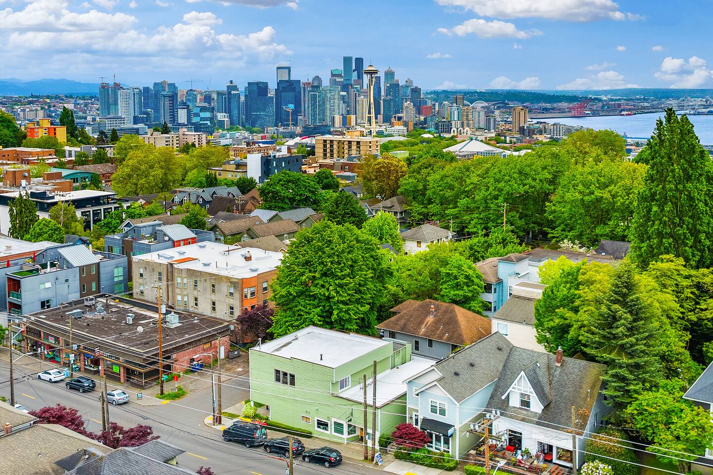 QAnne Hideaway•PrivateDeck•Jacuzzi Tub•CA King•BBQ