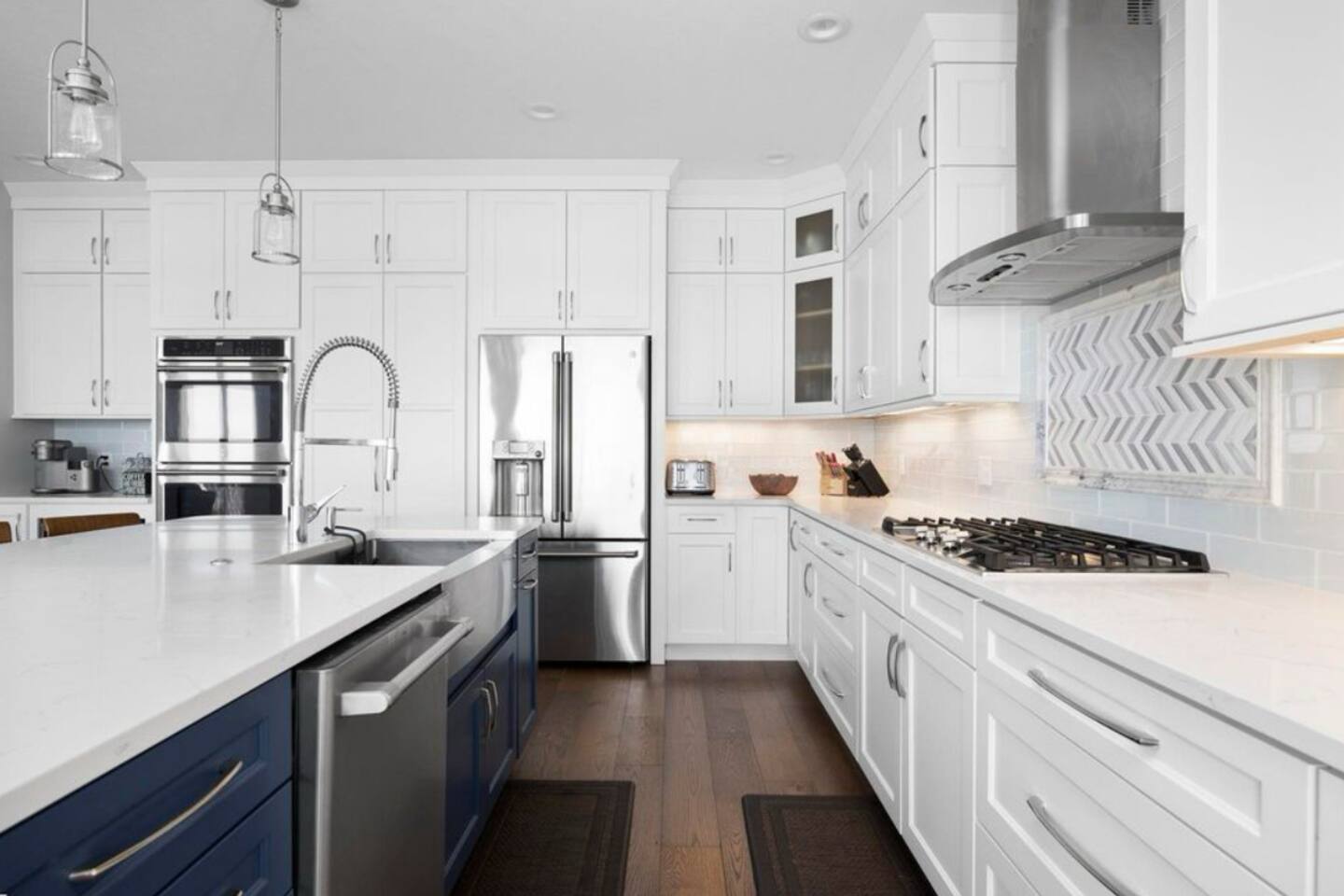 Sandbar Social - on Torch Lake