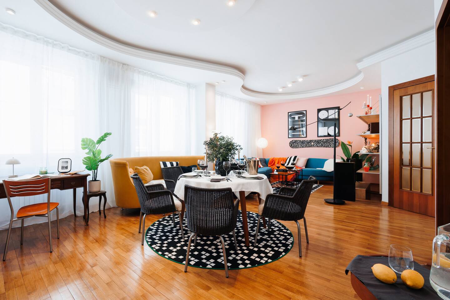 Colored Happiness 115m² w/Balcony | Old Town